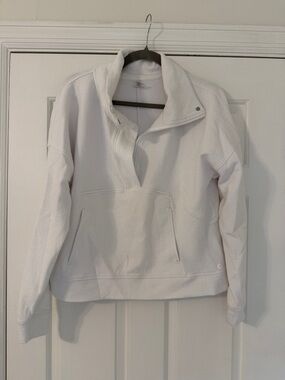 Danskin White Active Pullover